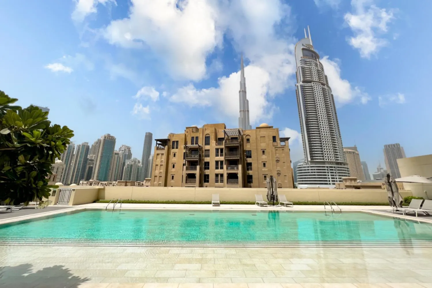 Fam Living - Burj Royale 2Bedroom - Fountain And Burj Views Dubai
